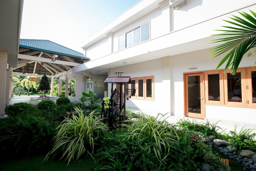 Hoa Binh Rach Gia Resort Extérieur photo